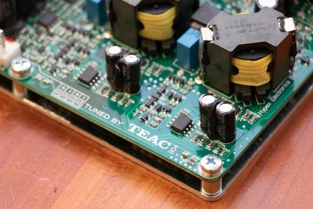 Teac_img.jpg.79b1643135cf1947fb502c87d015461c.jpg